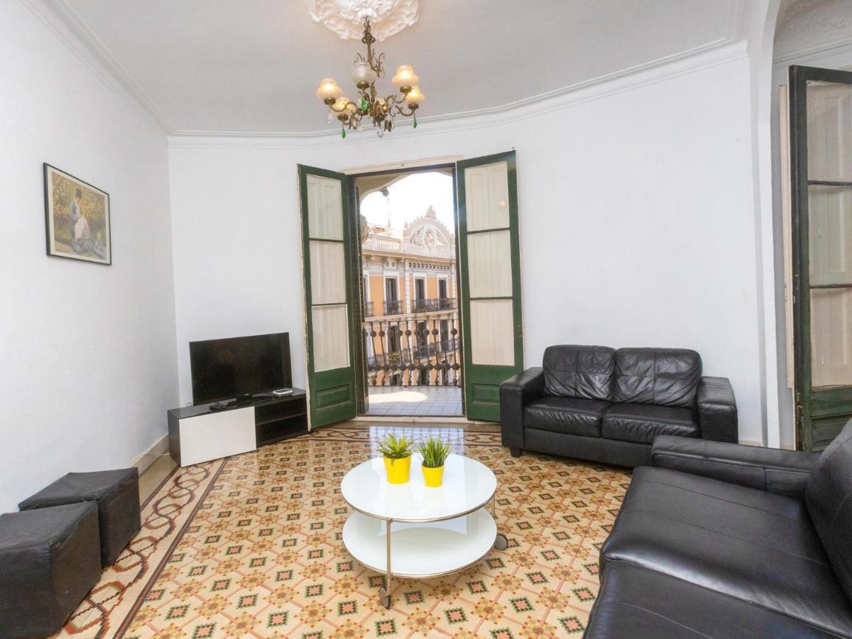 Apartamento Eix-dret-roger De Lluria-valencia By Interhome