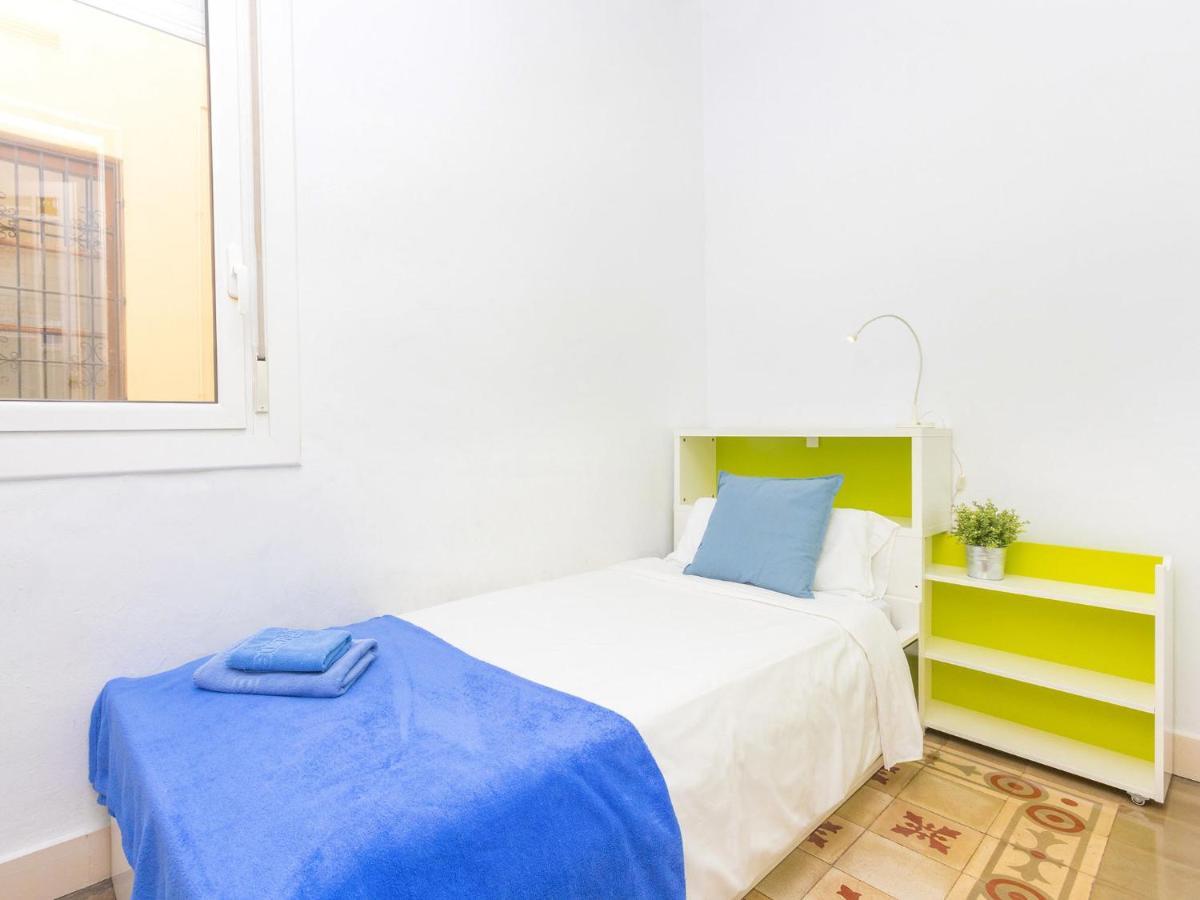Eix-dret-roger De Lluria-valencia By Interhome * Barcelona