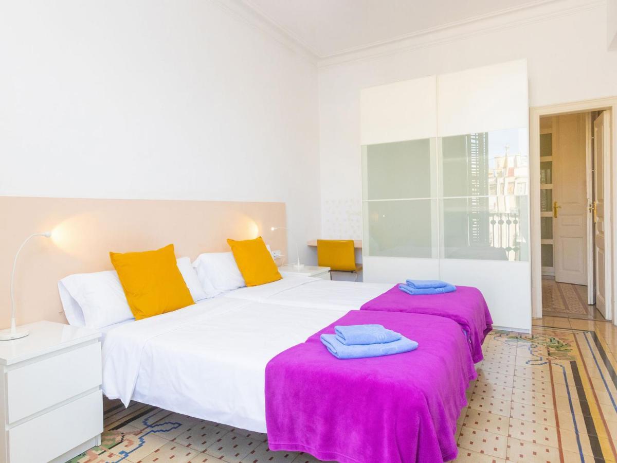 Eix-dret-roger De Lluria-valencia By Interhome * Barcelona